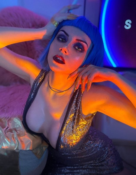 Ezy Summers Cosplay actriz desnuda imagen