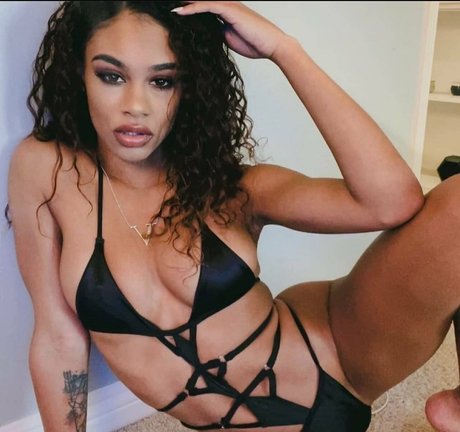 scarlitscandal modelo exclusivo foto