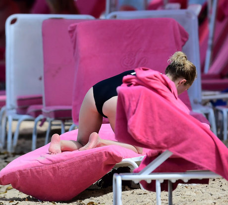 Hayden Panettiere estrella exclusiva galerías