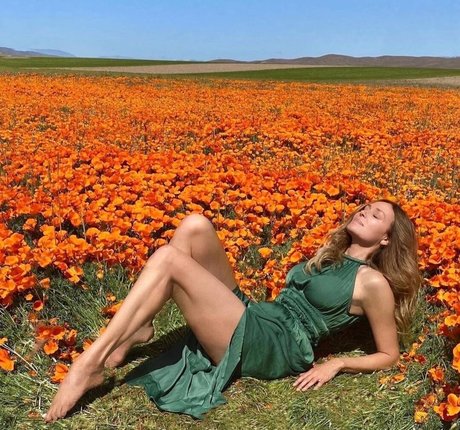 Vanessa Angel estrella porno exclusiva fotos