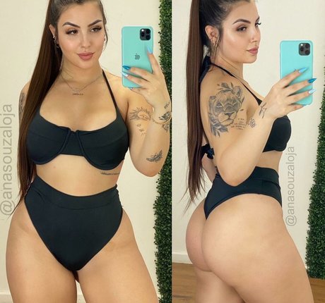 Paola Sabadin actriz de desnudos imagen