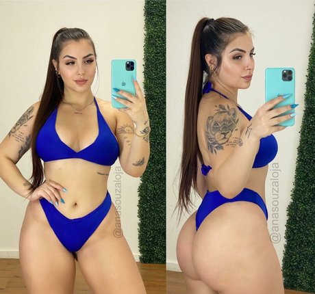 Paola Sabadin modelo erótico galería