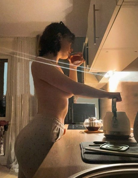 KoryaMc estrella perfecta galerías