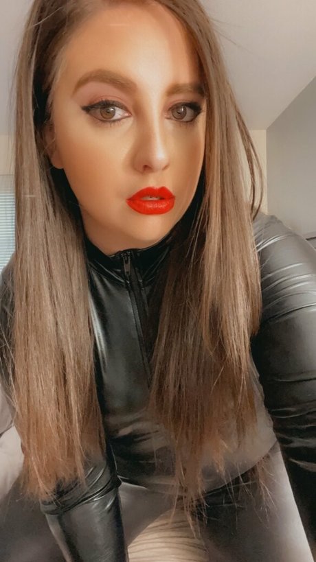 ava hadley modelo desnudos fotos