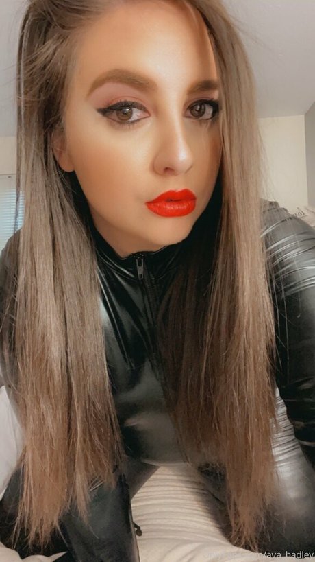 ava hadley estrella porno sexy archivo