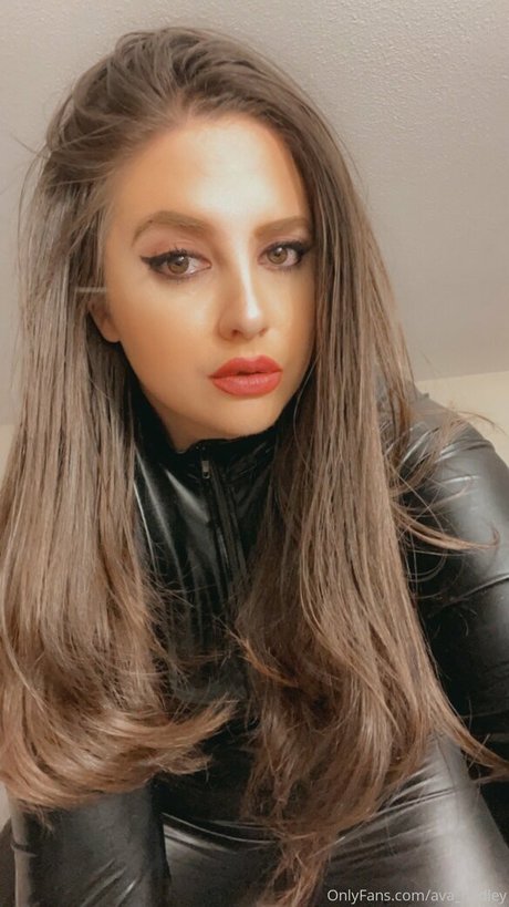 ava hadley estrella porno erótica foto