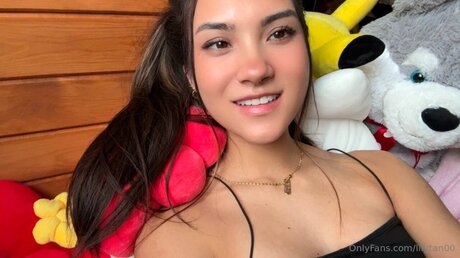 Lilytan00 actriz perfecta imágenes