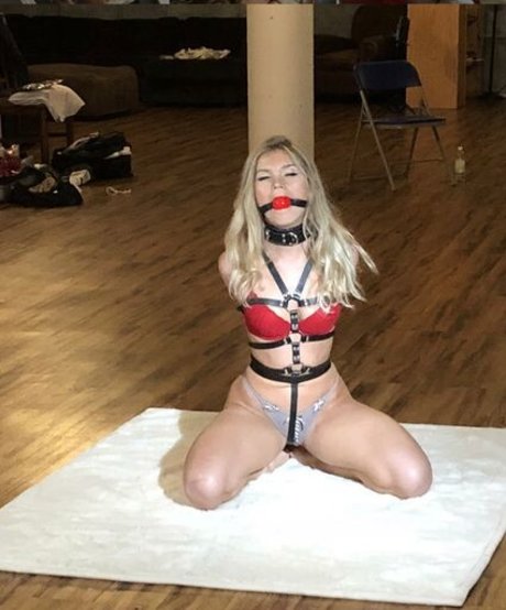 Taylor Kamphorst estrella porno perfecta imagen