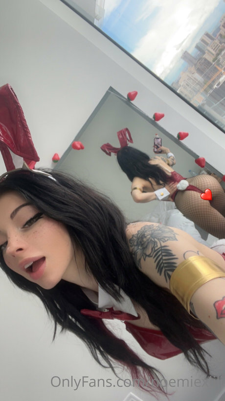 noemiexlili arte estelar imagen