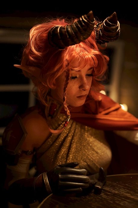 FallCosplay actriz sexual imágenes