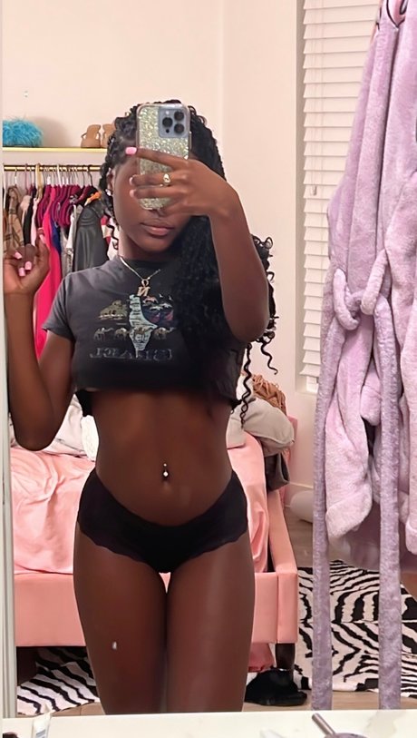 juiicyyyfruit estrella xxx galerías