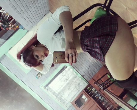 Jem jemssi modelo atractivo imagen