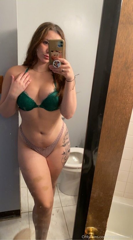 Violet Quinn estrella porno de arte galerías