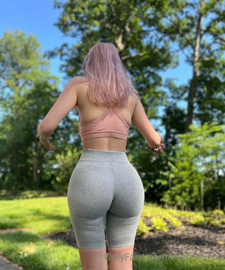 Itsjinny modelo hd archivo