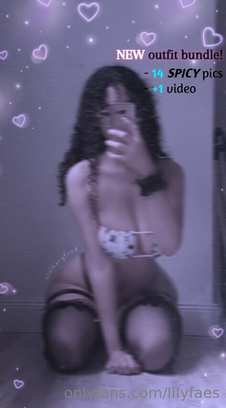 lilybun 18 modelo erótico imágenes