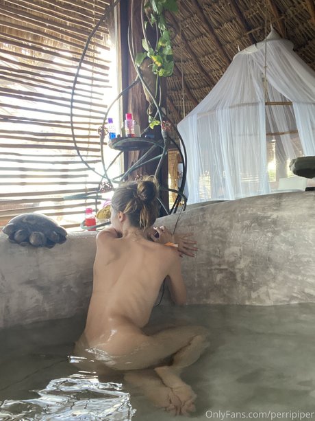 Piper Perri actriz desnuda fotos