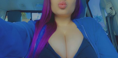 BREED ME PLEASE modelo de arte galerías