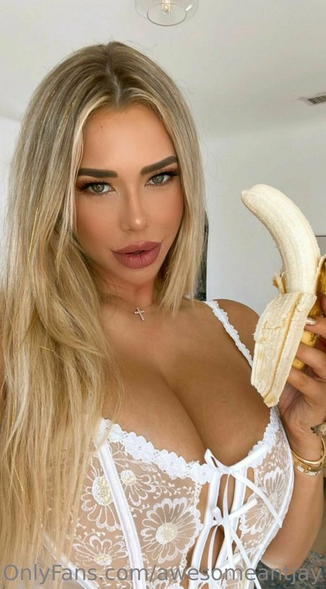 Antje Utgaard estrella porno perfecta galería