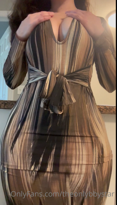 Bbystar modelo desnudos galerías