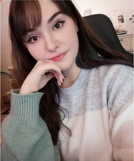 Lunateac estrella porno atractiva archivo