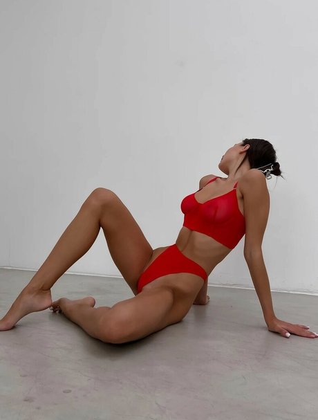 m yavorskay hermosa modelo imagen