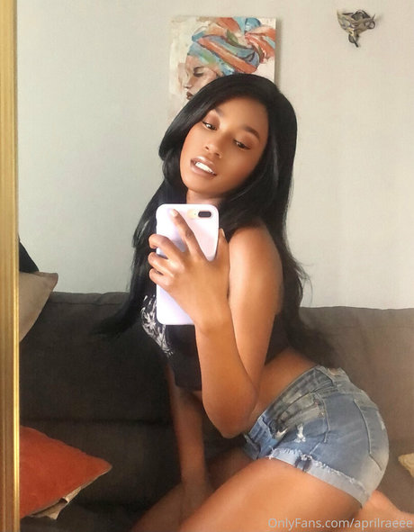 aprilraeee actriz desnuda recopilación