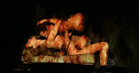 Camila Queiroz modelo agradable archivo