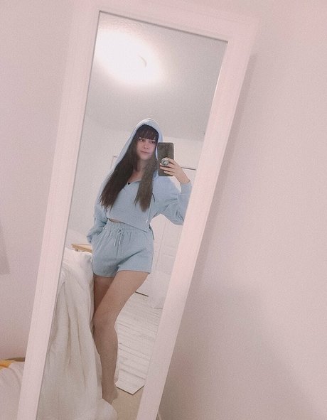 jeanwanwanfree modelo desnudos galerías