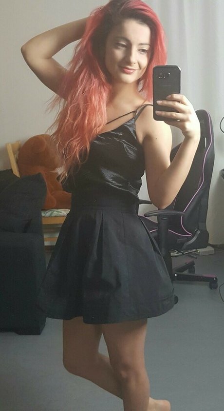 AnnieFuchsia estrella imágenes