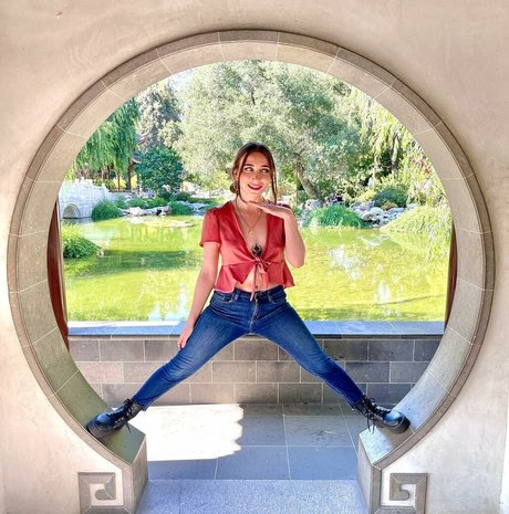 Ayytrae actriz de arte fotos