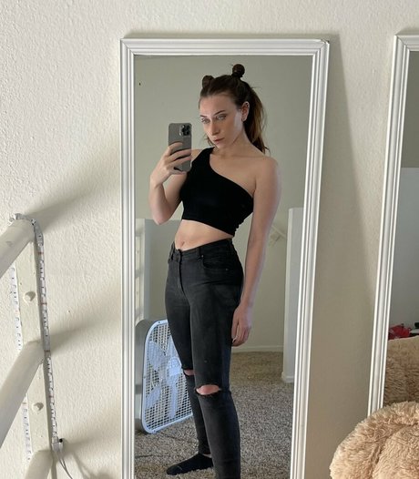 Ayytrae mejor estrella porno foto