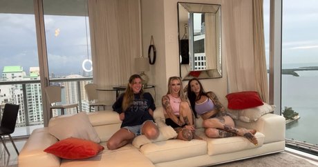 Cassidy Luxe actriz de desnudos foto