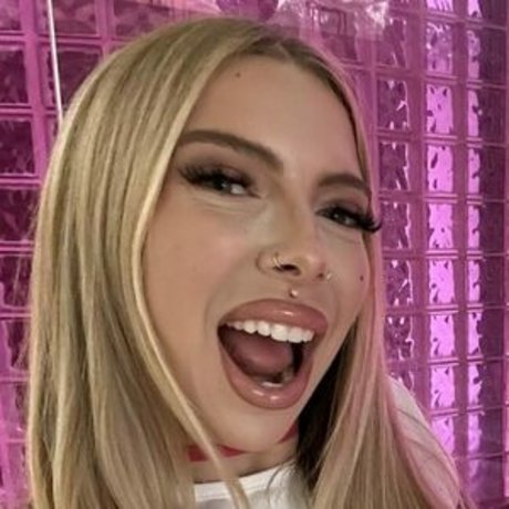 Cassidy Luxe actriz desnuda imágenes