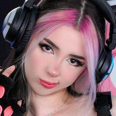 alyrifree buena estrella porno imagen