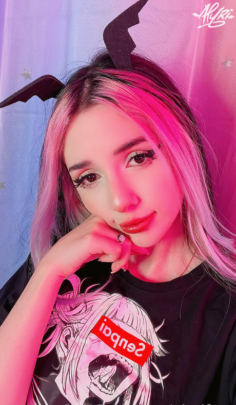 alyrifree modelo libre galería