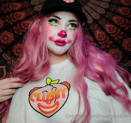 Creamieclown actriz caliente fotos