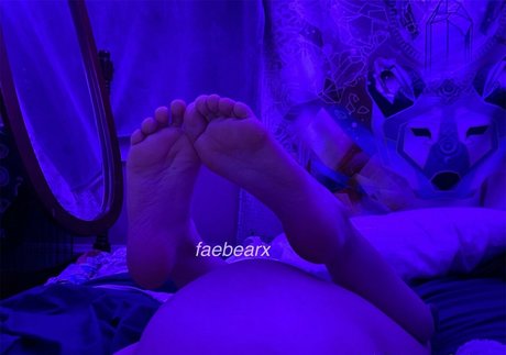 faebearx actriz adulta foto