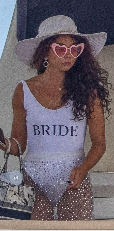 Sarah Hyland actriz atractiva recopilación