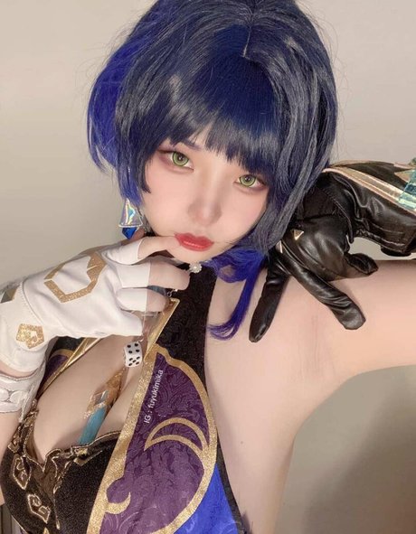 fuyukimika estrella del arte fotos