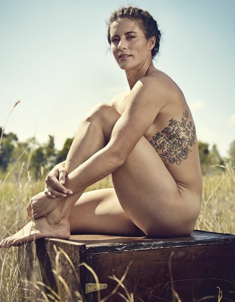 Ali Krieger estrella de alta definición fotos