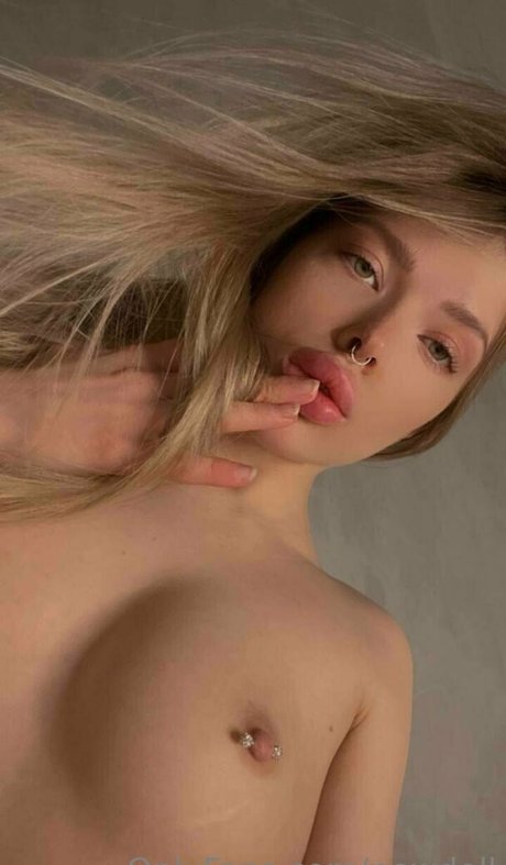 newdoll sexo estrella imagen