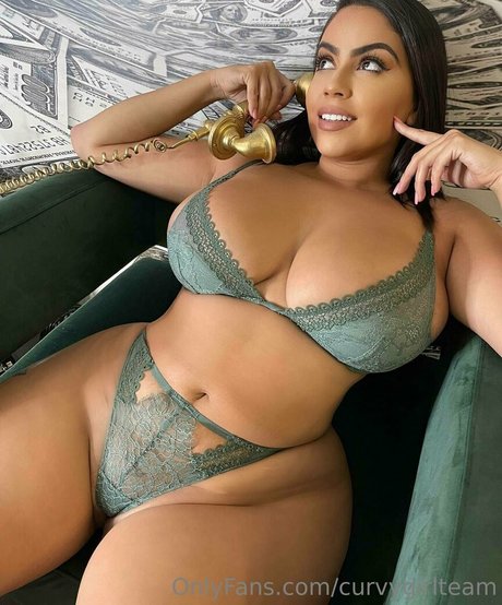 onlyfans hippies hermosa sexy imagen