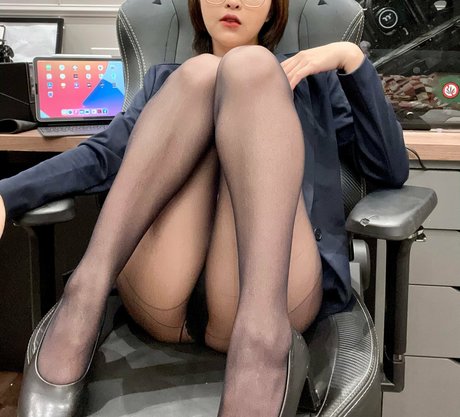 Deerlong estrella porno adulto imágenes