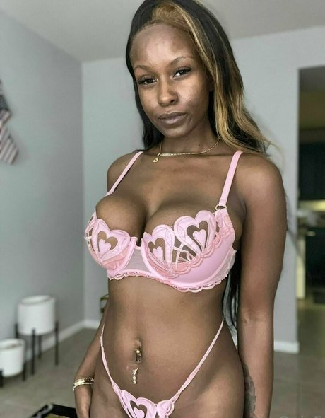 onlyfans de adolescentes cachondas arte de alta definición archivo