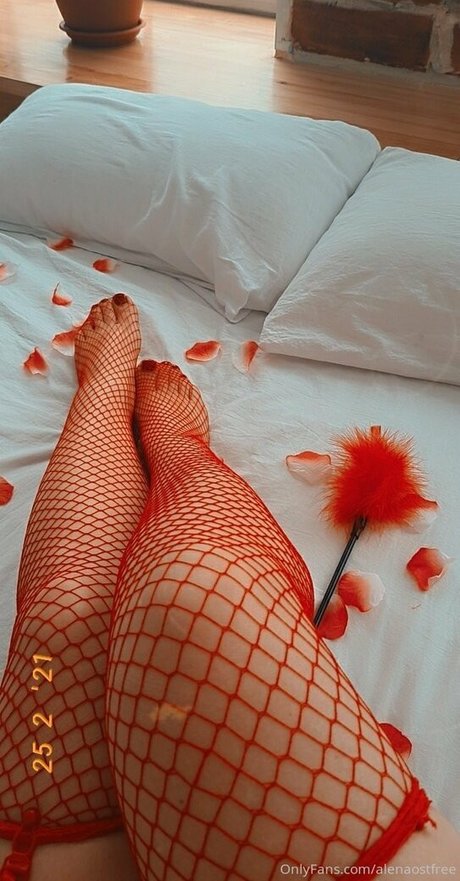 alenaostfree bonita modelo recopilación