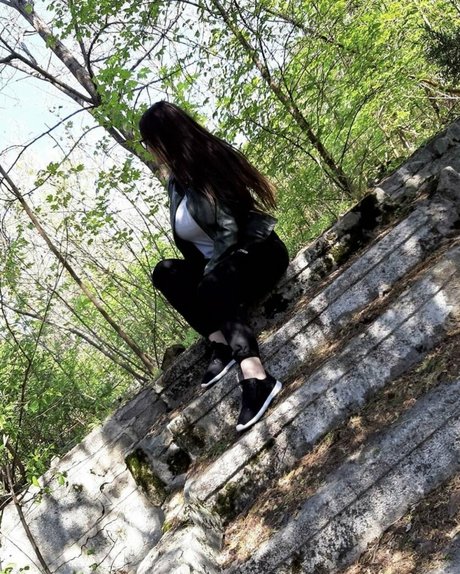 Andreea Buga estrella adulta fotos