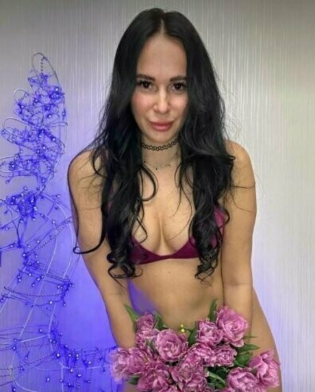 kathottie estrella hermosa foto