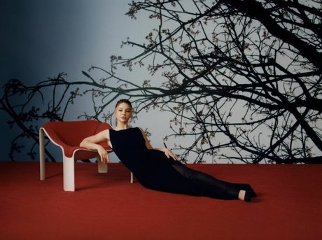 Madelyn Cline bonita estrella fotos