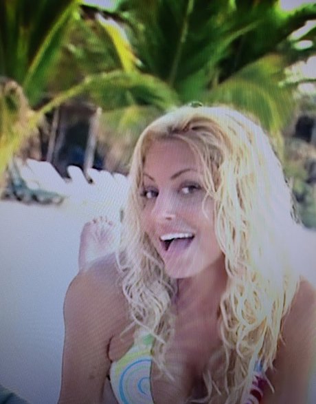 Trish Stratus estrella porno bonita fotos