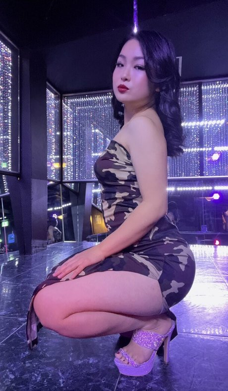 Childish Lina bonita actriz fotos